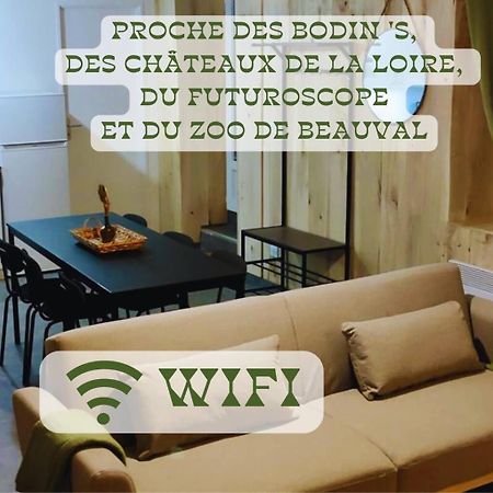 Appartement 2 Chambres Avec Wifi Centre De Descartes ภายนอก รูปภาพ