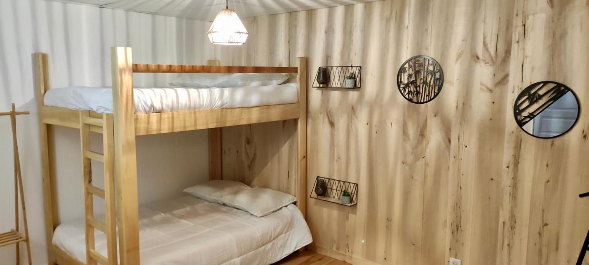 Appartement 2 Chambres Avec Wifi Centre De Descartes ภายนอก รูปภาพ