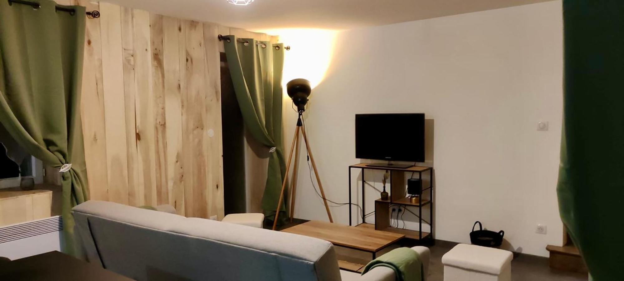Appartement 2 Chambres Avec Wifi Centre De Descartes ภายนอก รูปภาพ